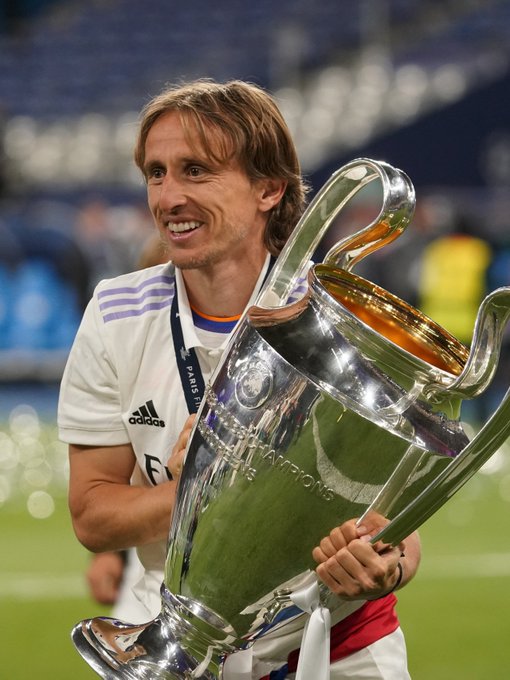 阿夫迪亚35分格兰特29分难救主！活塞122-116逆转开拓者豪取18胜