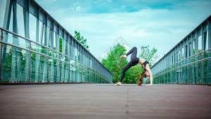 西超杯裁判：德梅拉执法巴萨vs毕包，布斯克茨执法马德里德比